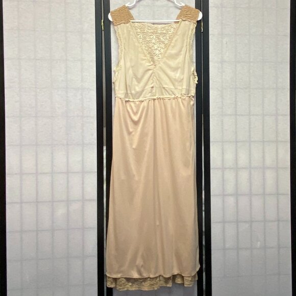 Garfield & Marks Lace Ruffled Tiered Maxi Dress Sleeveless V Neck Tan Lined M - Picture 4 of 10
